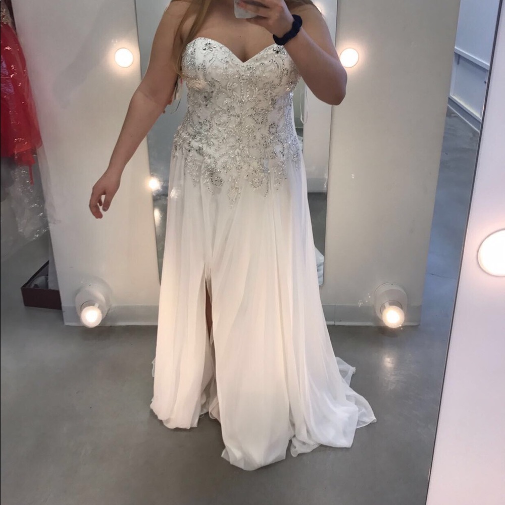 Prom dress